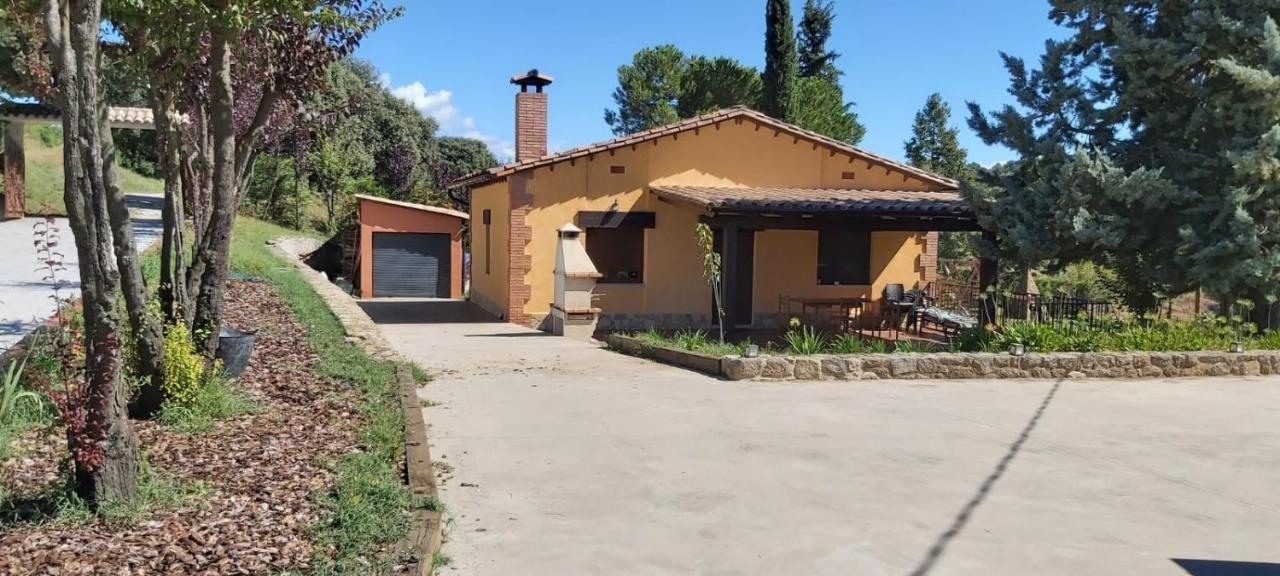 منزل الضيف Aviá  في Casa Climent المظهر الخارجي الصورة