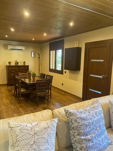 منزل الضيف Aviá  في Casa Climent المظهر الخارجي الصورة